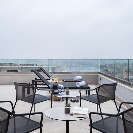 One One Two Hotel Valeta Exterior foto